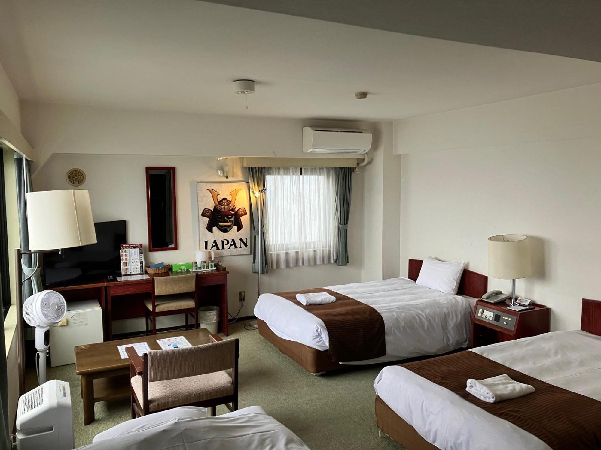 טוקיו Sky Heart Hotel Koiwa מראה חיצוני תמונה